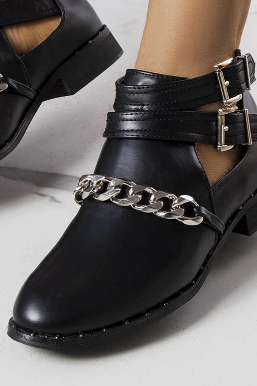 Czarne botki z wycięciem Ratté