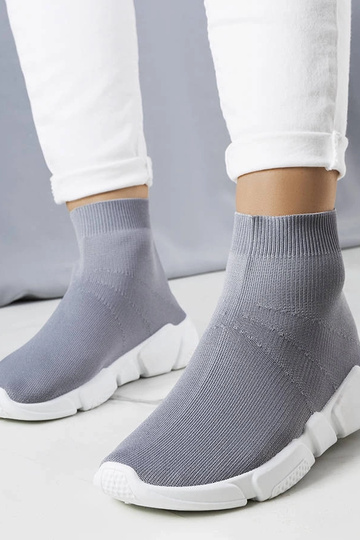 White trainers Justar