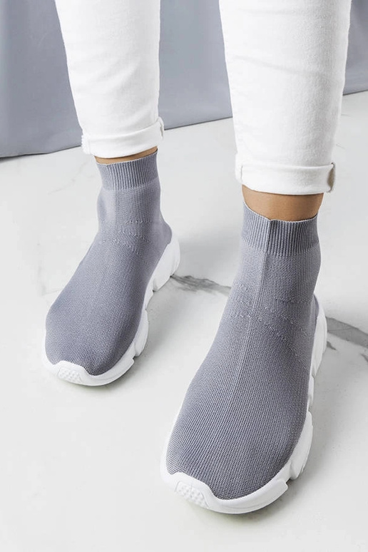 White trainers Justar