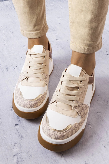 Brązowe sneakersy zdobione... 2