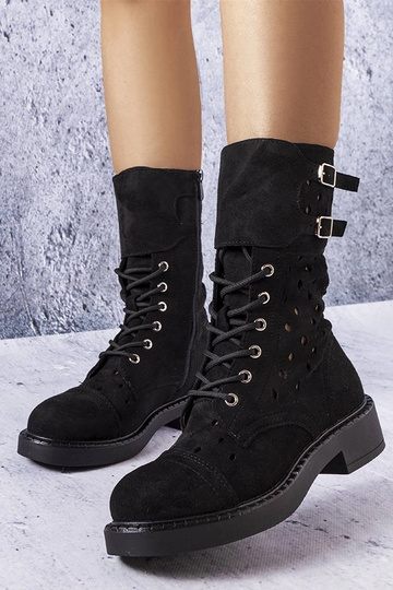Beige boots Huff
