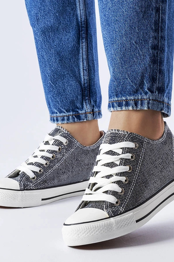 Maroon sneakers Bondi 2