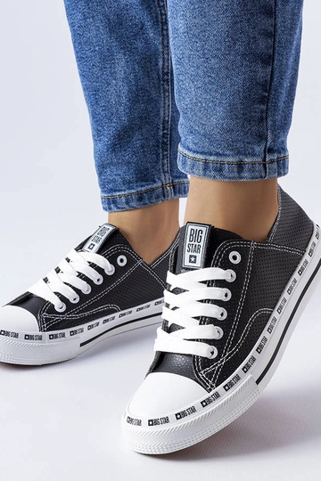 White trainers Big Star...