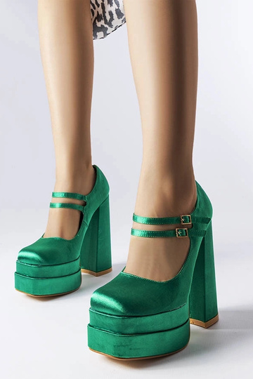 Beige high heels Thrower 2