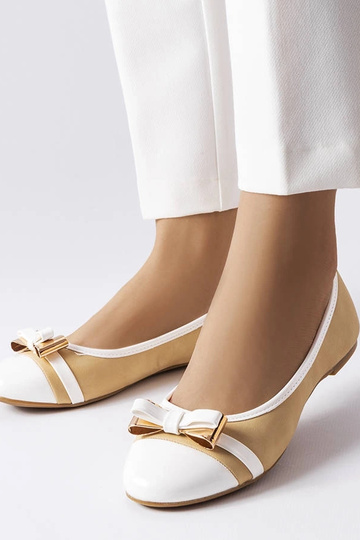 Biało-beżowe balerinki z... 2