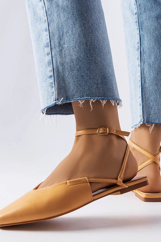 Beige sandals Rosina