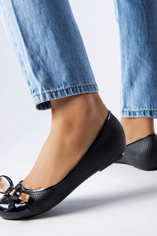 BOTKI NA SŁUPKU GUMKA HQ-8A813-1 CZARNY