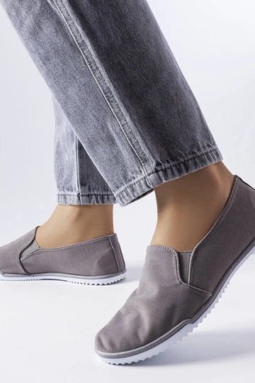 Beige trainers Venancia 2