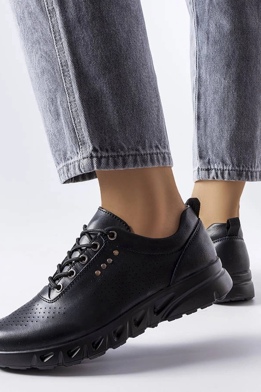 White trainers Justar