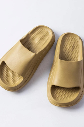 Beżowe gumowe klapki Labrecque 2