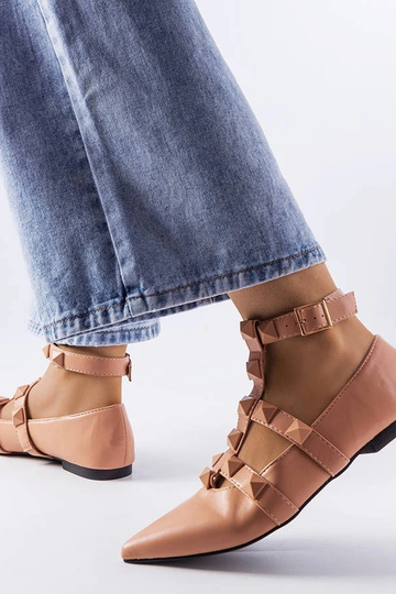 Beżowe balerinki z... 2