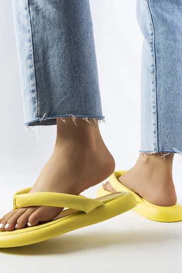 Żółte masywne japonki Smithfield 2