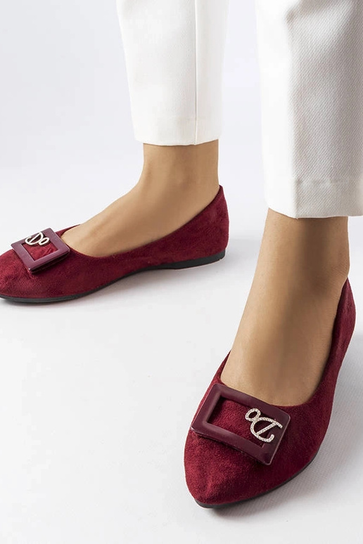 Bordowe balerinki zdobione cyrkoniami...