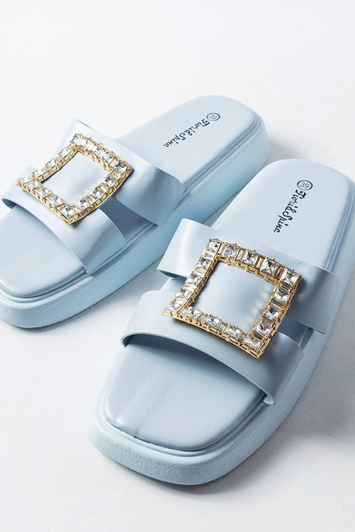 Niebieskie klapki z cyrkoniami Fusberta