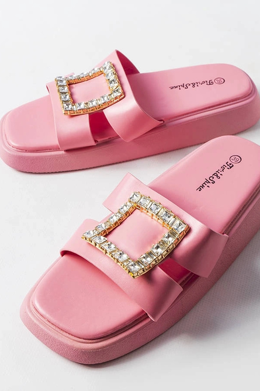 Różowe klapki z cyrkoniami Fusberta