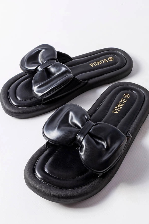 Czarne klapki z kokardą Lende