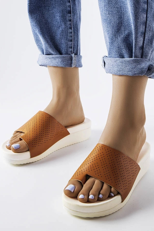 Beige sandals Rosina