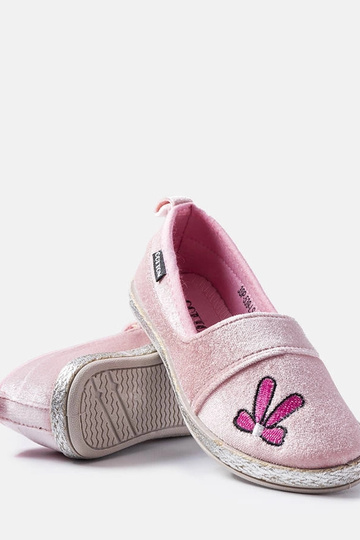 Green sneakers for kids... 2