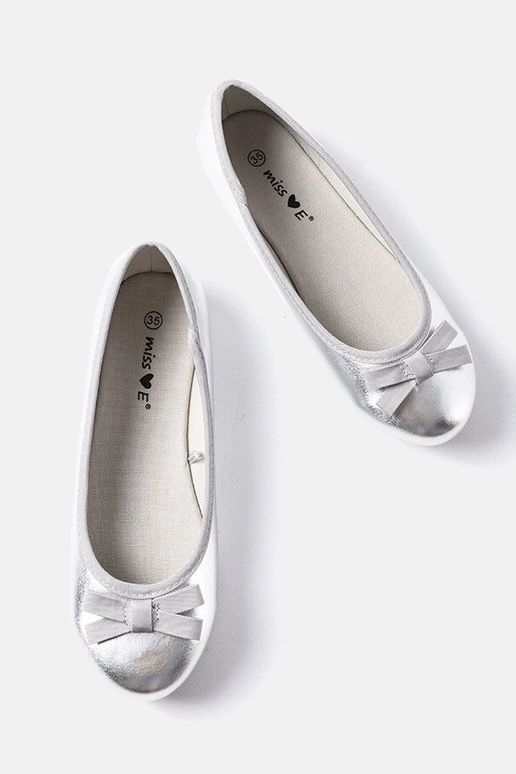 Srebrne lakierowane balerinki Fedro
