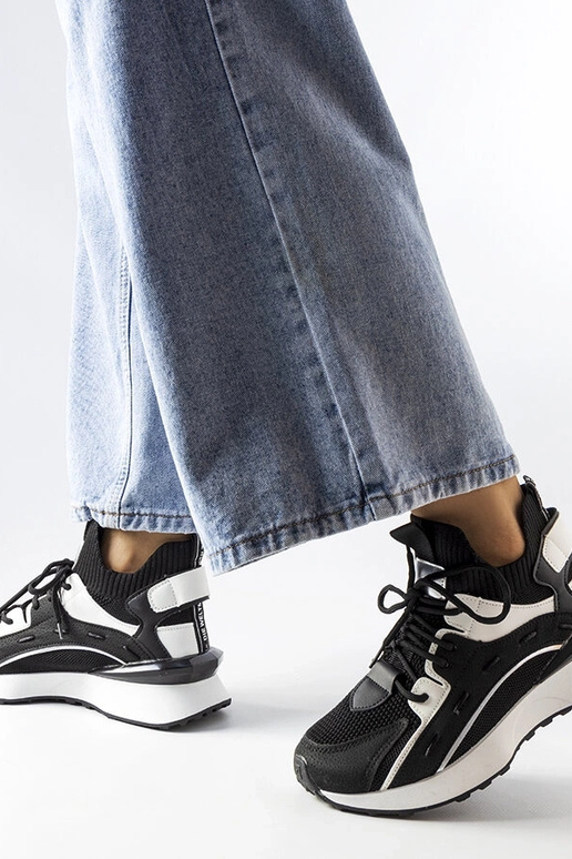 Czarno-białe stylowe sneakersy Begins