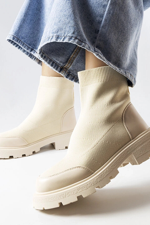 Beżowe skarpetkowe botki Lonte