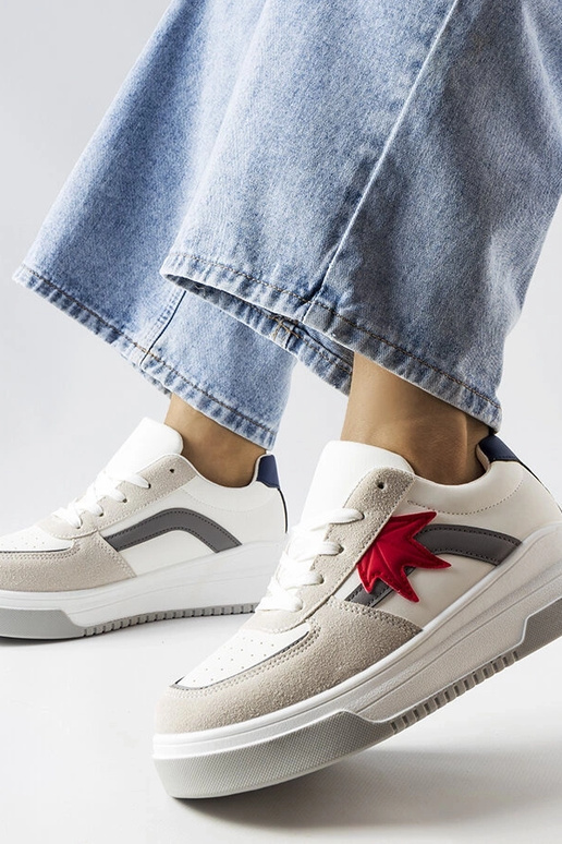 Białe sneakersy z eko zamszową...