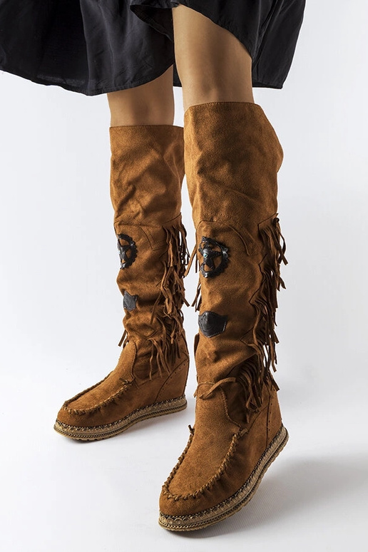 Karmelowe kozaki na koturnie Cascia Karmelowe kozaki na koturnie Cascia