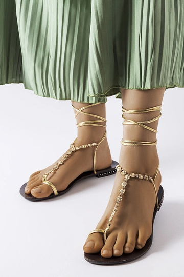 Złote sandałki z cyrkoniami...