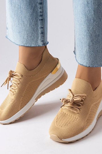 Beżowe sneakersy na... 2
