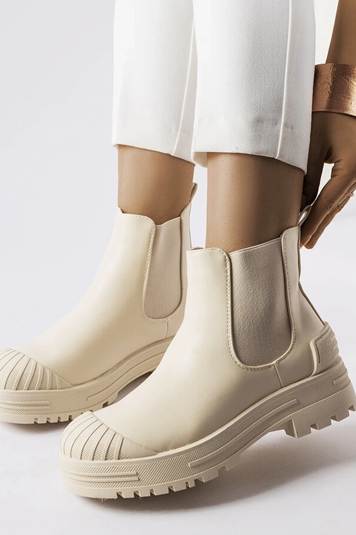 Black Valdez insulated boots