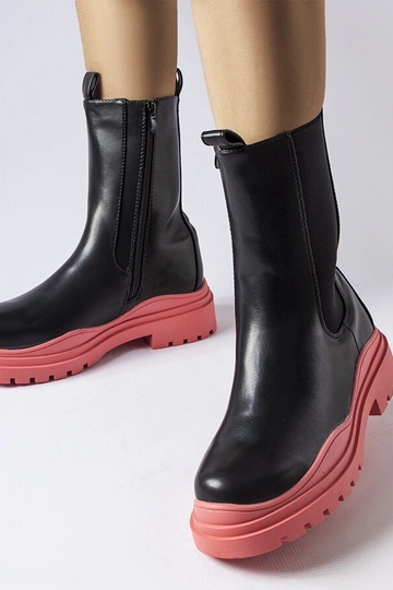 Beige boots Huff