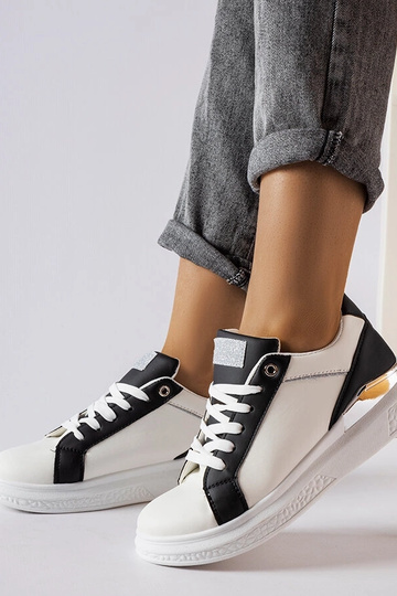 White trainers Justar 2