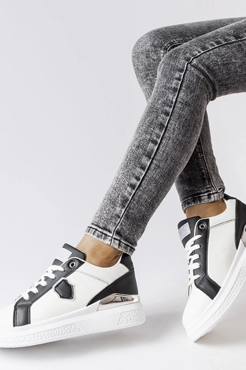 Biało-czarne sneakersy ze srebrnym akcentem Via 2