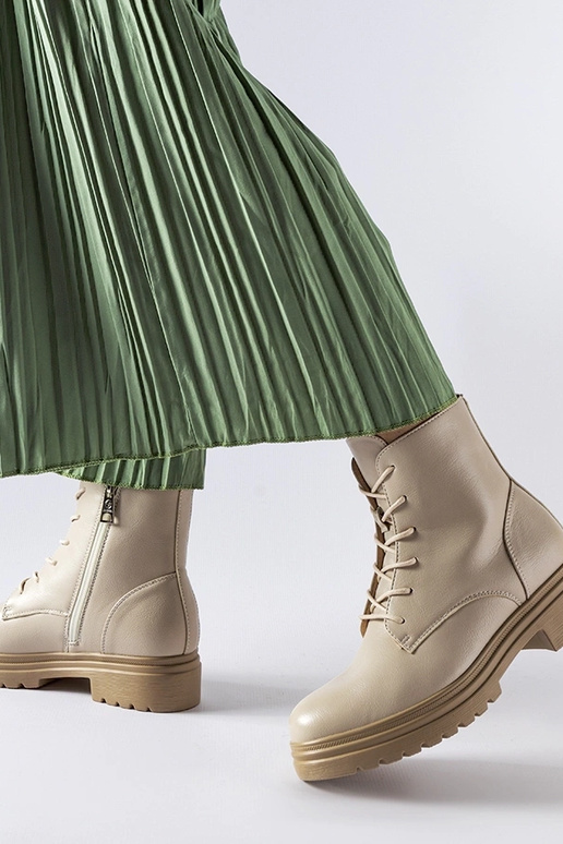 Beżowe ocieplane traperki Vinceza