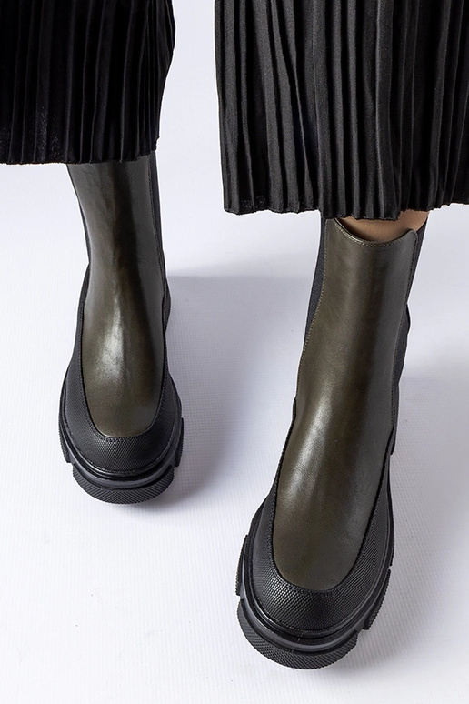 Black Valdez insulated boots