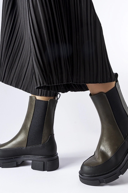 Black Valdez insulated boots