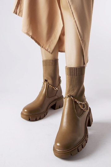 Black Valdez insulated boots
