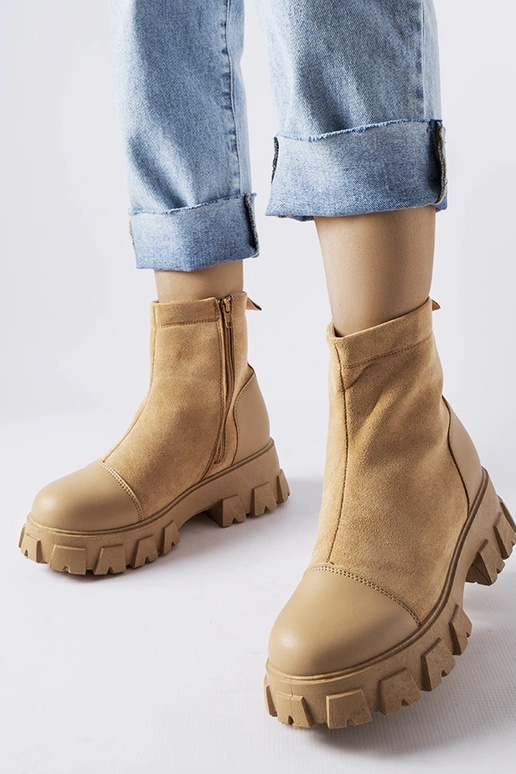 Black Valdez insulated boots