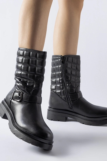 Beige boots Huff