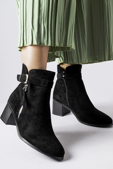 Beige boots Huff