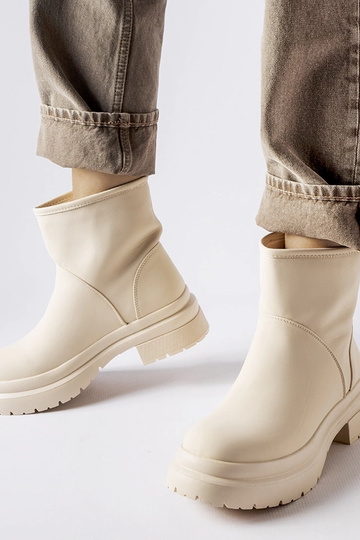 Black Valdez insulated boots 2