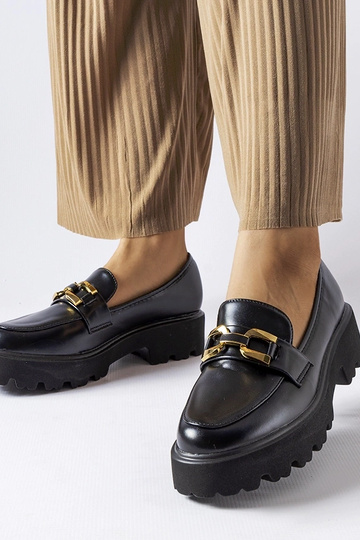 Czarne damskie mokasyny...