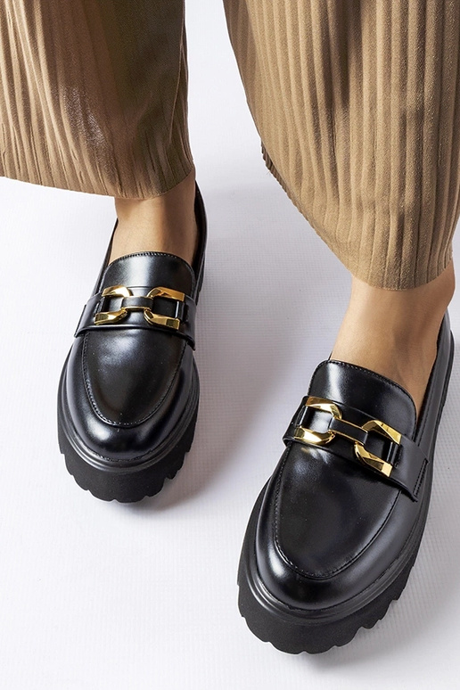 Czarne damskie mokasyny zdobione...