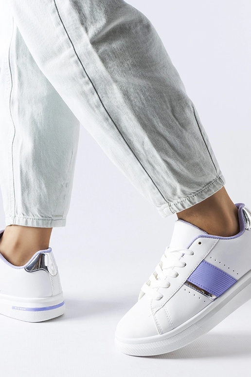 White trainers Ellen