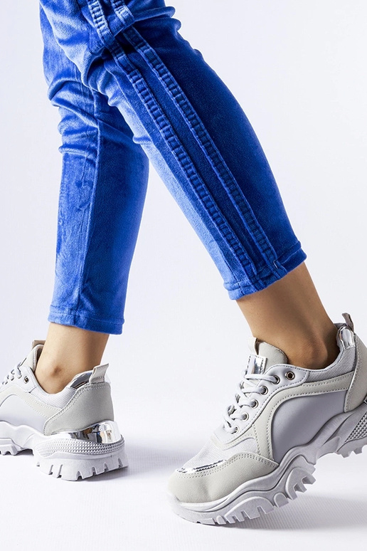 White trainers Justar