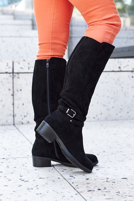 Black patent leather insulated boots... Black patent leather insulated boots...