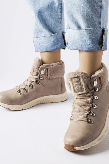 Beige boots Huff