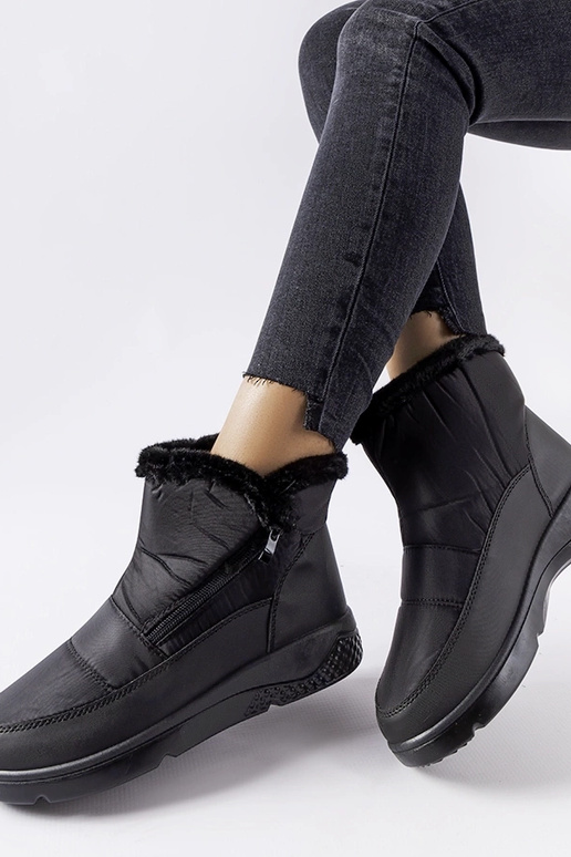 Black snowboots Nanna