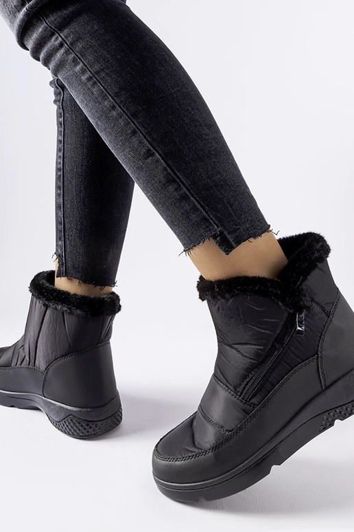 Black snowboots Nanna