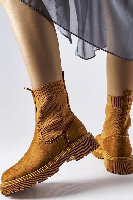 Brązowe botki eko-zamsz Big Star... Brązowe botki eko-zamsz Big Star...